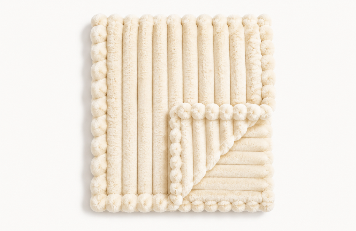 The Cloud Rib in Ivory, folded